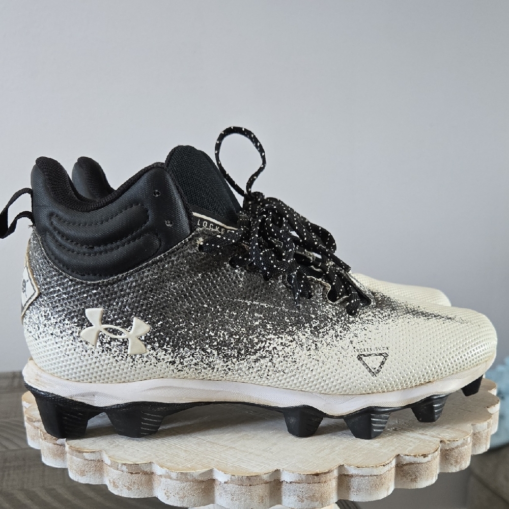 Under Armour Kids' Black and White Football Cleats
